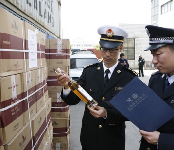 上海海关破获案值3亿葡萄酒走私案 其中2亿冰酒涉4案